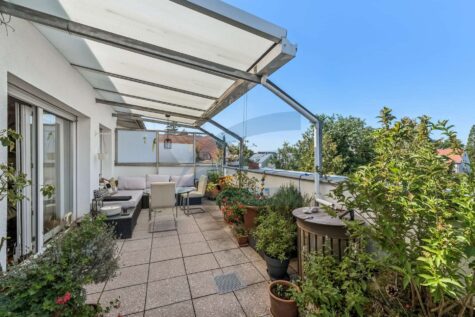 Ruhig & Sonnig: 2-Zimmer-Dachterrassenwohnung ohne Lift, 81247 München, Dachgeschosswohnung